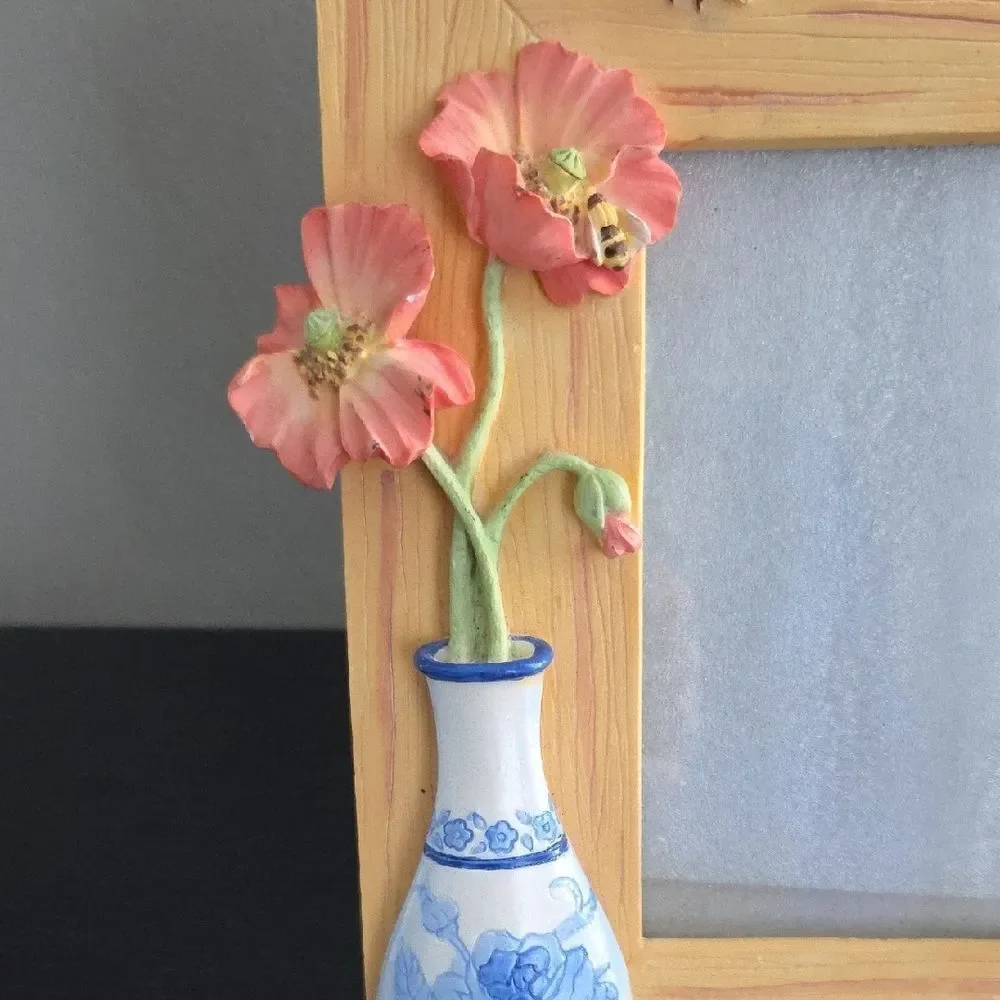 Floral Accent Picture Frame